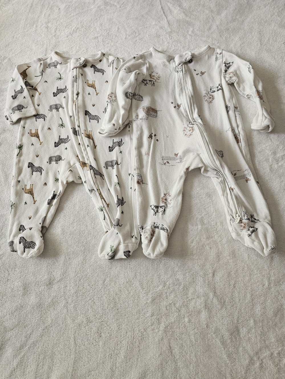 Carter’s Baby Footed Sleeper Pajama Bundle Safari Farm Animal Print 3M